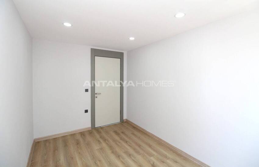 Manavgat'ta Havuzlu ve Otoparklı Daire 25