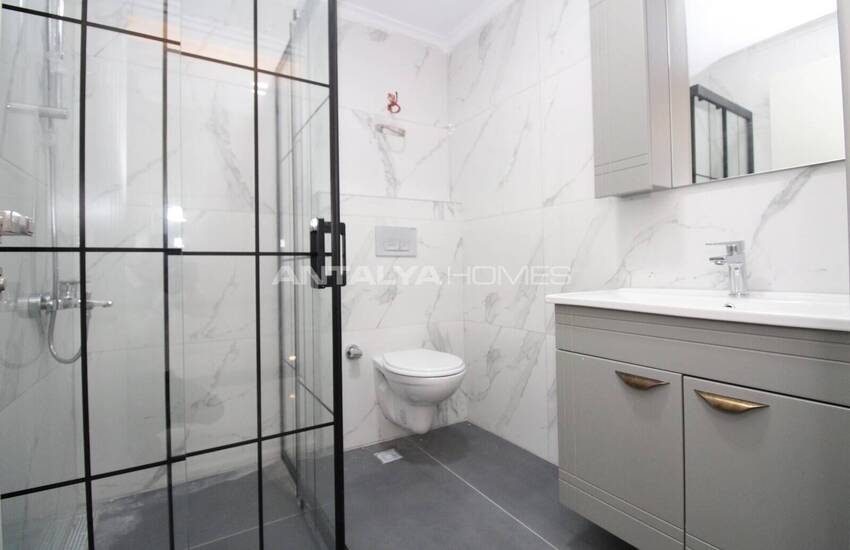 Manavgat'ta Havuzlu ve Otoparklı Daire 30