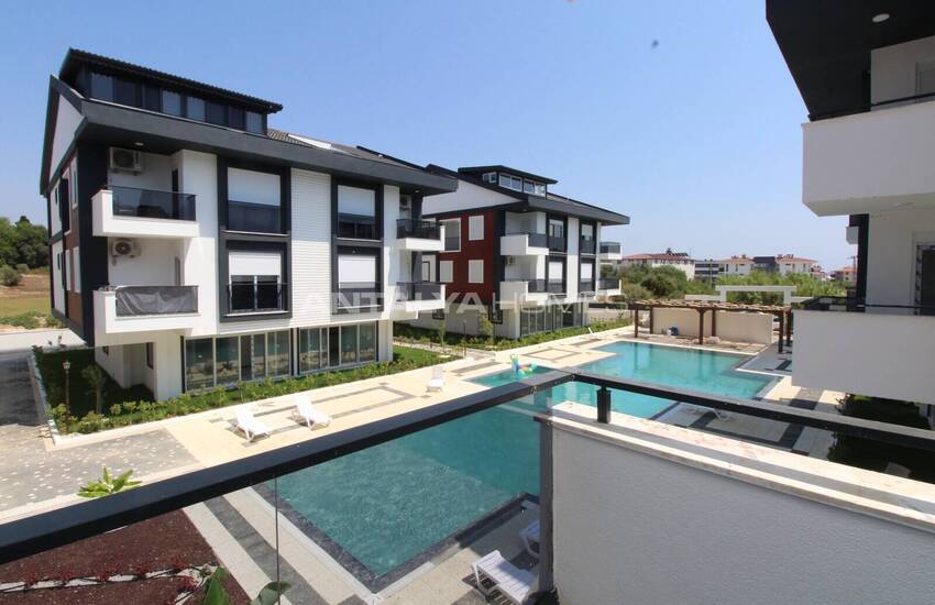 Manavgat'ta Havuzlu ve Otoparklı Daire 34