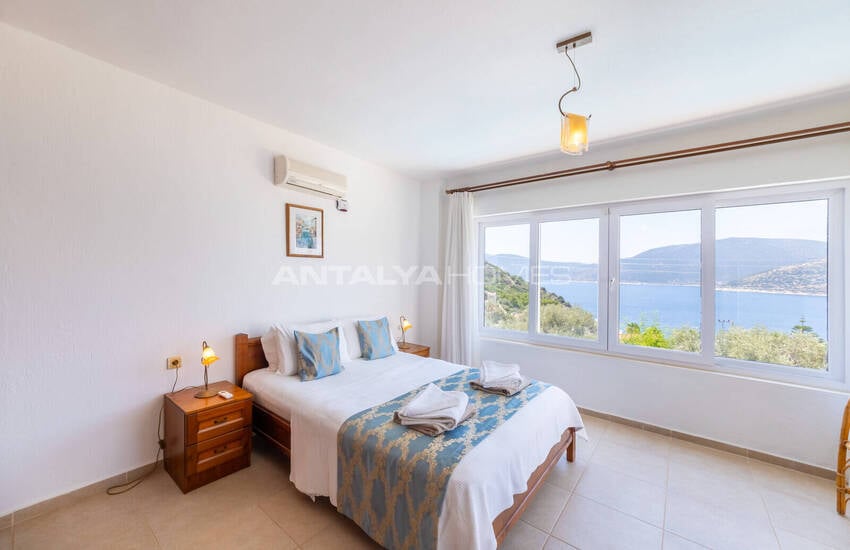 Kaş Kalkan'da Deniz Manzaralı Havuzlu 4+1 Villa 27