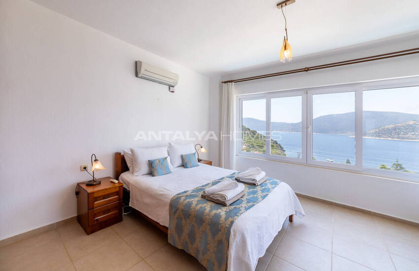 Kaş Kalkan'da Deniz Manzaralı Havuzlu 4+1 Villa 19