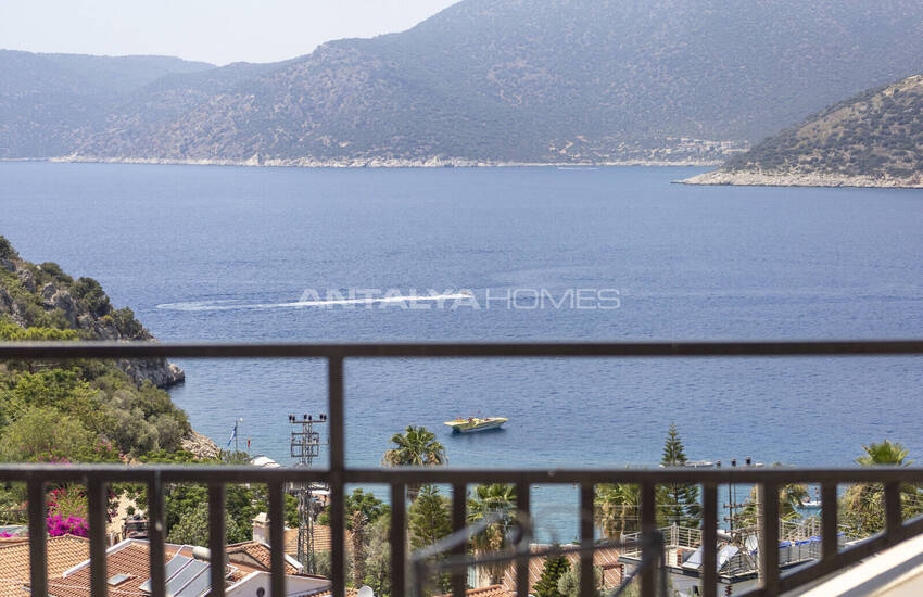 Kaş Kalkan'da Deniz Manzaralı Havuzlu 4+1 Villa 37