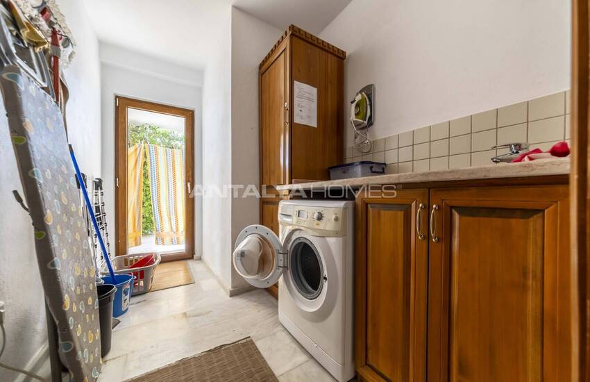 House with Pool Close to Beach in Kalkan 34