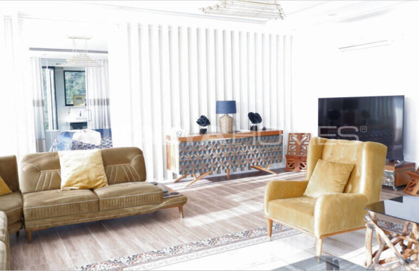 Uniek Design Huis Met Landbouwgrond In Alanya Kestel 23