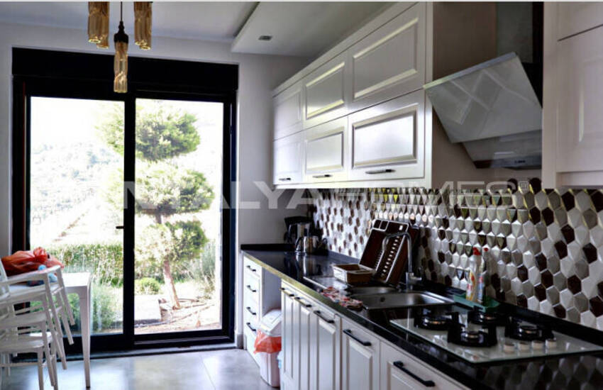 Uniek Design Huis Met Landbouwgrond In Alanya Kestel 28