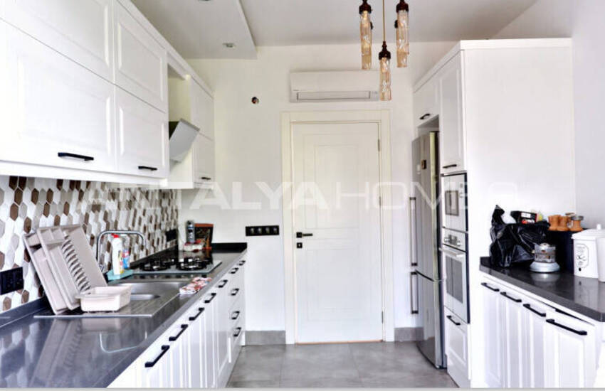 Uniek Design Huis Met Landbouwgrond In Alanya Kestel 29