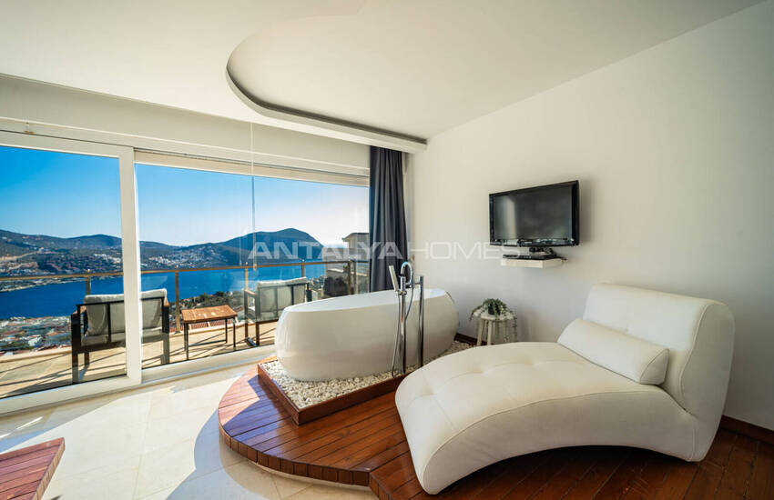 Kaş Kalkan'da Özel Havuzlu Deniz Manzaralı Villa 21