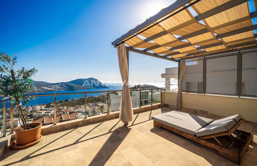 Kaş Kalkan'da Özel Havuzlu Deniz Manzaralı Villa 32