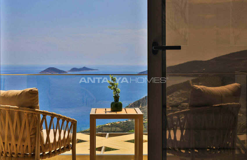 Kaş Kalkan'da Havuzlu ve Deniz Manzaralı Lüks 5+1 Villa 48