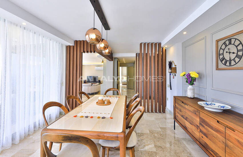 Kaş Kalkan'da Havuzlu ve Deniz Manzaralı Lüks 5+1 Villa 22