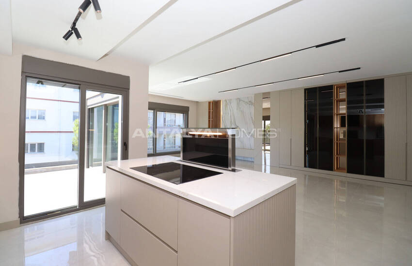 Apartments with Smart Home System Near the Sea in Antalya Lara 14