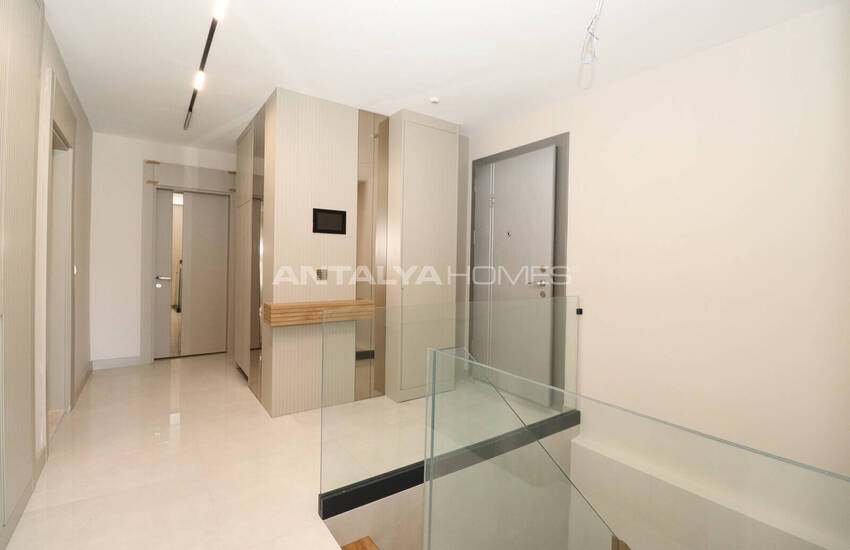 Apartments with Smart Home System Near the Sea in Antalya Lara 28