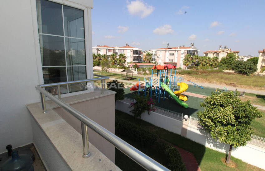 Belek'te Tatil Köyü Olanaklarına Sahip Sitede Eşyalı 2+1 Daire 45