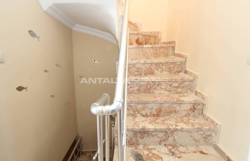 Möblerad Parhusvilla Med Privat Trädgård I Belek Antalya 36