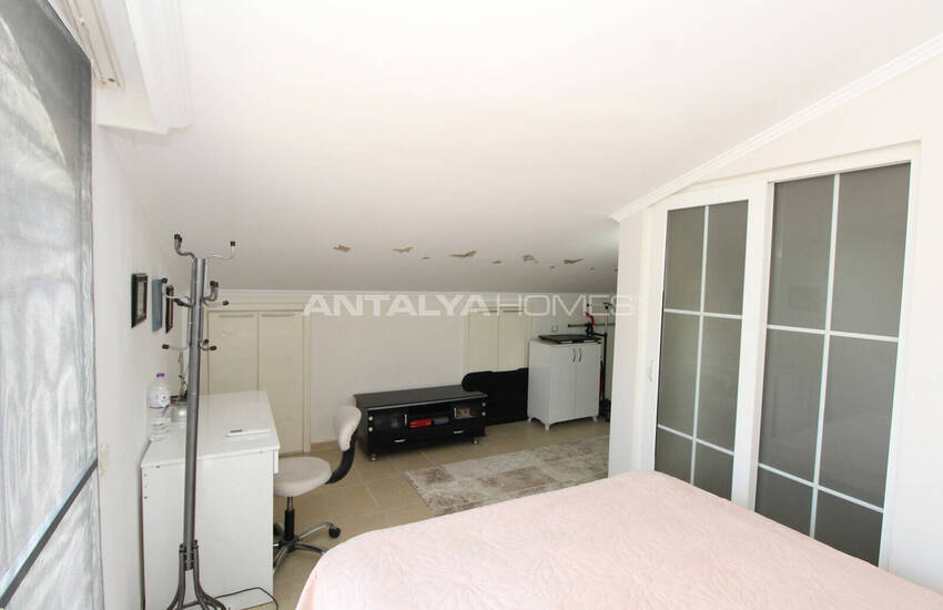 Triplex-haus Mit Garten In Einer Anlage In Belek Antalya 30
