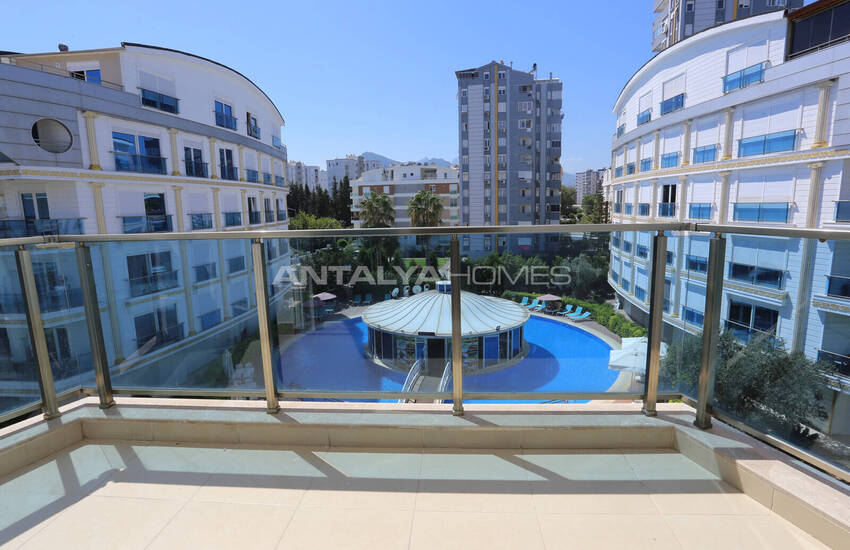Furnished Pool-view Flat in Antalya Konyaaltı 25
