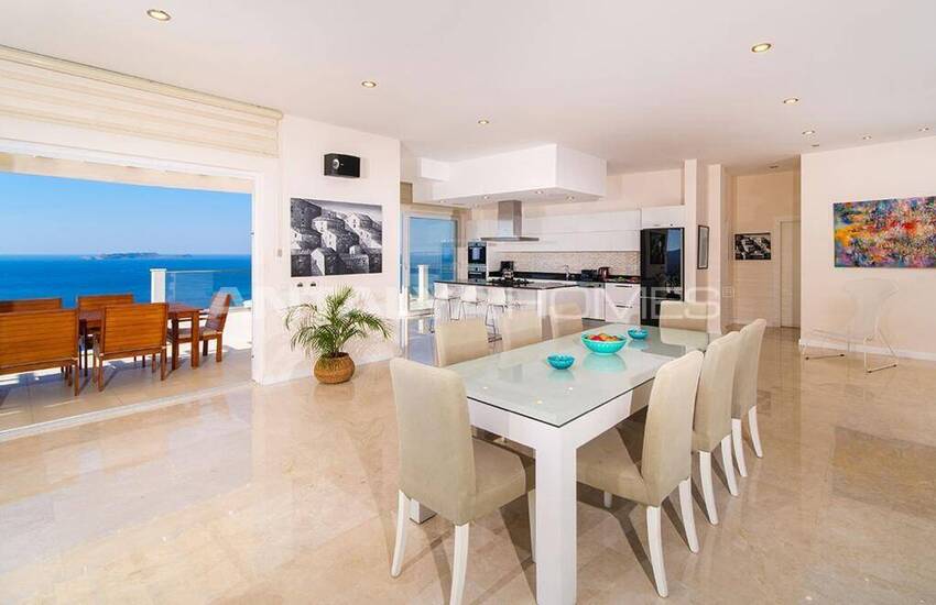 5-bedroom House with Infinity Pool in Antalya Kaş 14