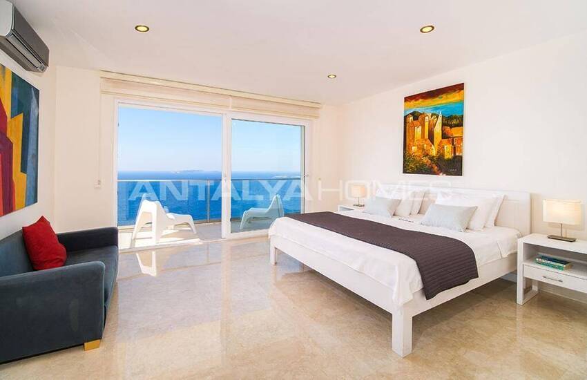 5-bedroom House with Infinity Pool in Antalya Kaş 16