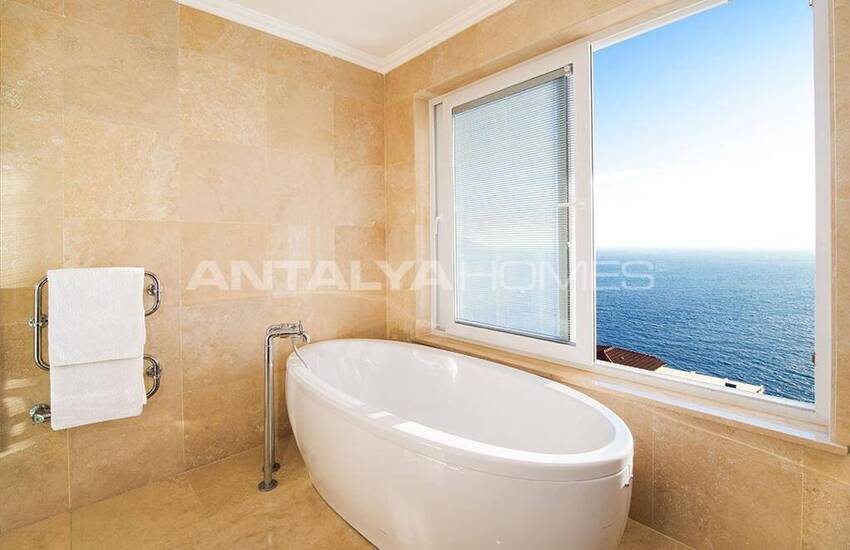 5-bedroom House with Infinity Pool in Antalya Kaş 20
