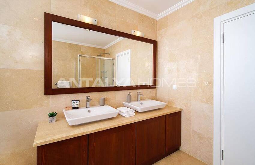 5-bedroom House with Infinity Pool in Antalya Kaş 22