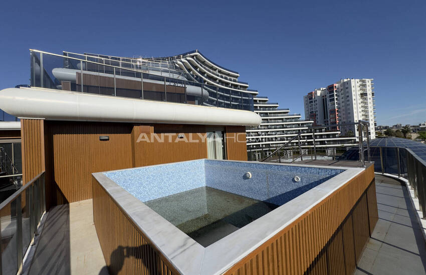 Flats in a Low-rise Project with Pool in Altıntaş 14