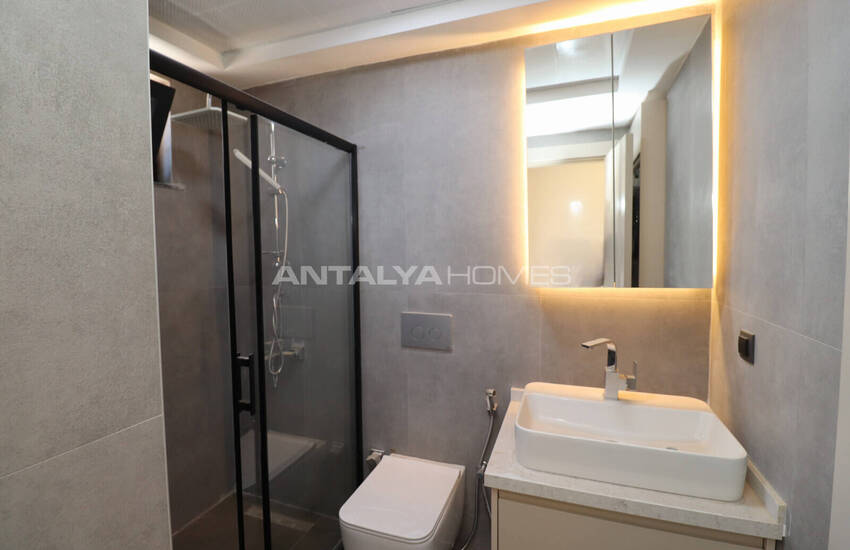 آپارتمان‌ها در مجتمعی با استخر نزدیک بیمارستان در آنتالیا 14