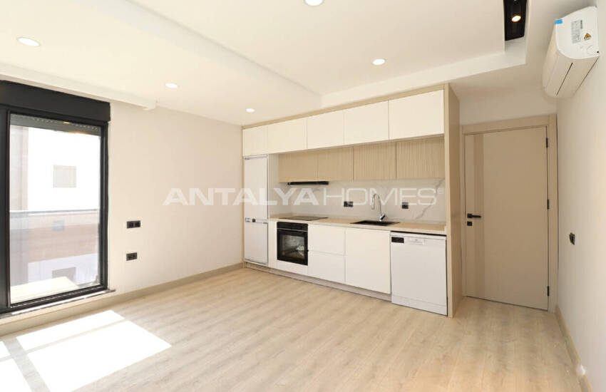 آپارتمان‌ها در مجتمعی با استخر نزدیک بیمارستان در آنتالیا 10