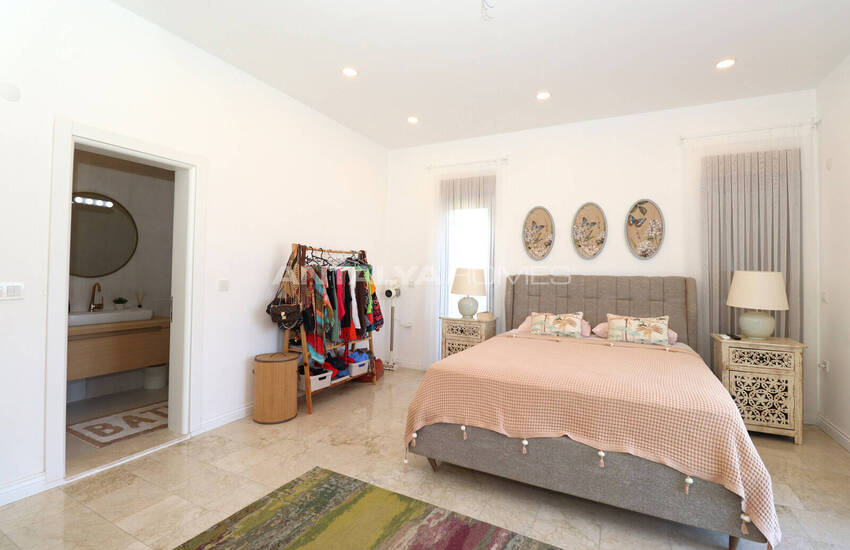 House with Pool Intertwined with Nature in Antalya Adrasan 30