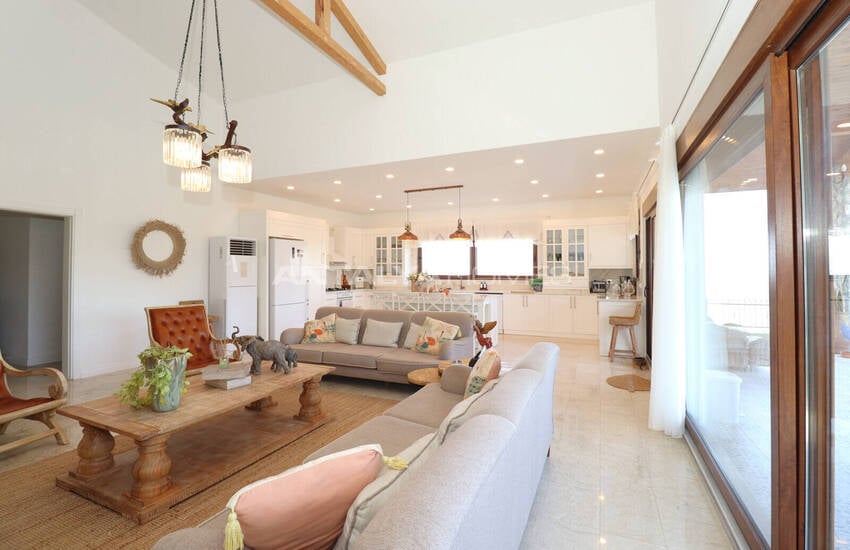 House with Pool Intertwined with Nature in Antalya Adrasan 21