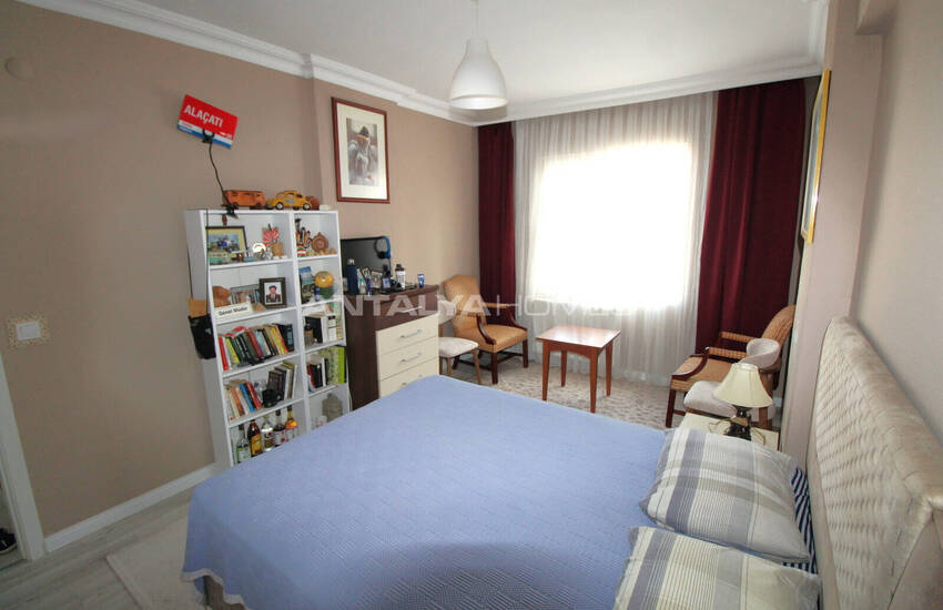 3-комнатная квартира с видом на море в центре Лары 16