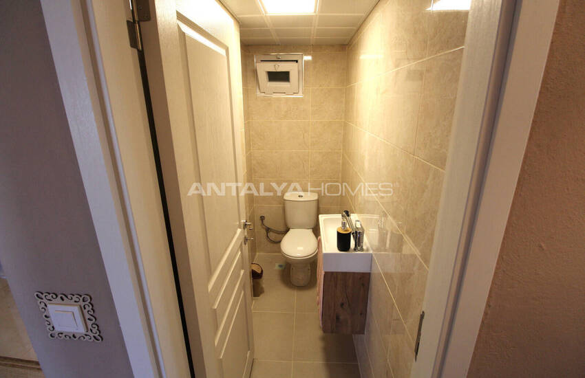 3-комнатная квартира с видом на море в центре Лары 24