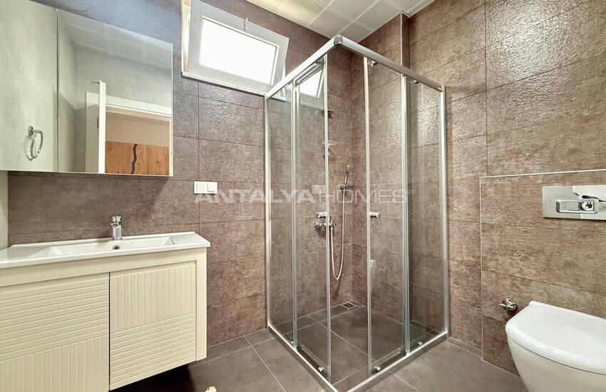 Alanya Mahmutlar'da Denize 550 M Mesafede Havuzlu Sitede Daireler 41