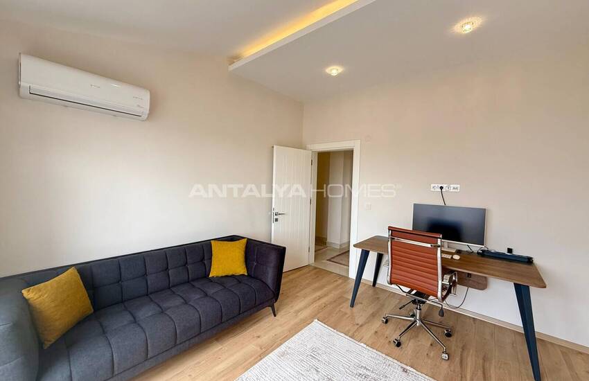 Alanya Mahmutlar'da Denize 550 M Mesafede Havuzlu Sitede Daireler 21