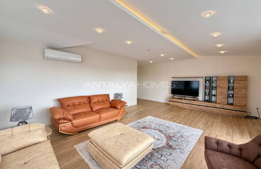 Alanya Mahmutlar'da Denize 550 M Mesafede Havuzlu Sitede Daireler 15