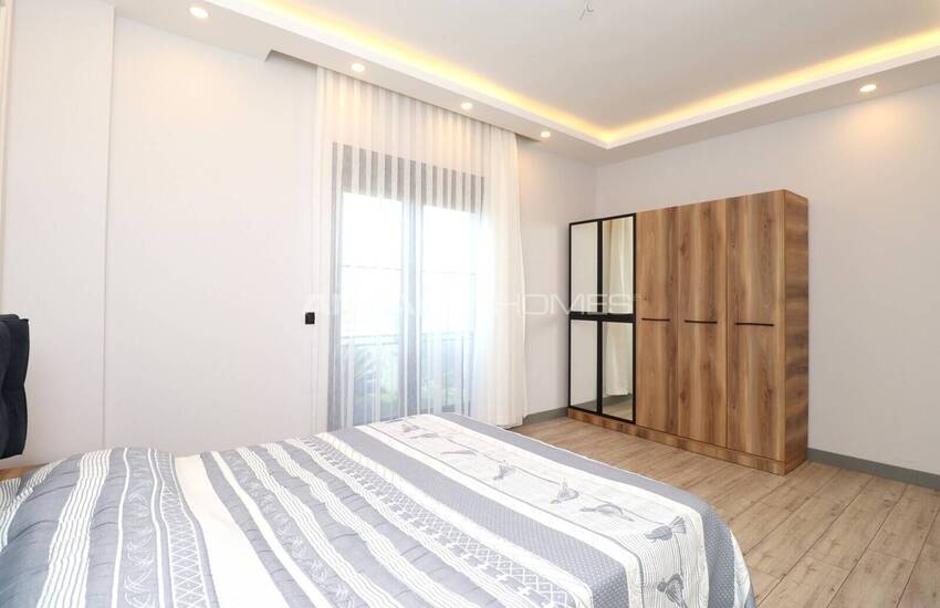 Antalya Döşemealtı'nda Havuzlu ve Dağ Manzaralı Ev 16