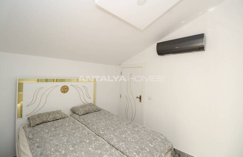 Antalya Belek'te Havuzlu Sitede 3 Odalı Şık Villa 36