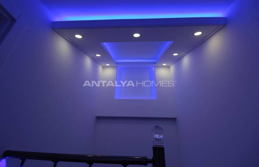 Antalya Belek'te Havuzlu Sitede 3 Odalı Şık Villa 50