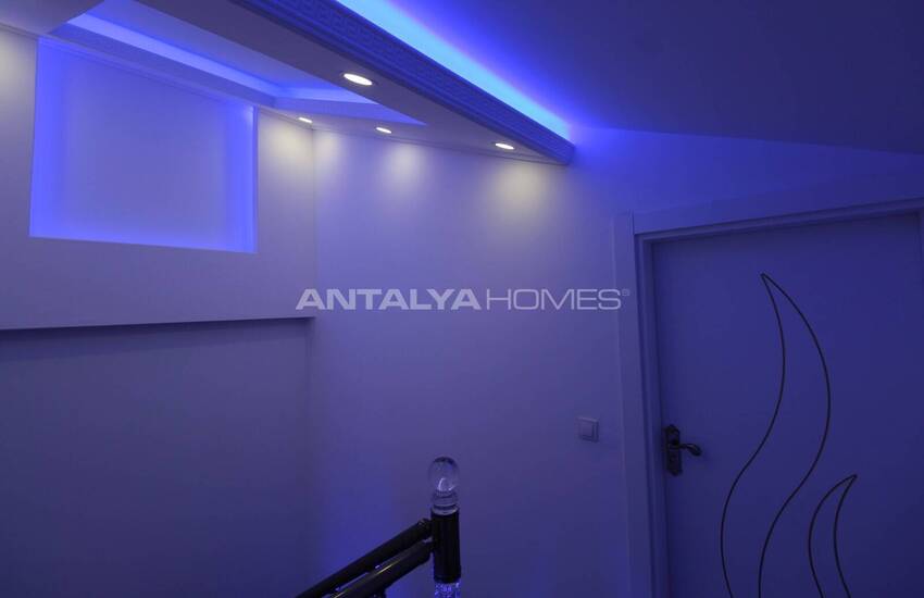 Antalya Belek'te Havuzlu Sitede 3 Odalı Şık Villa 51