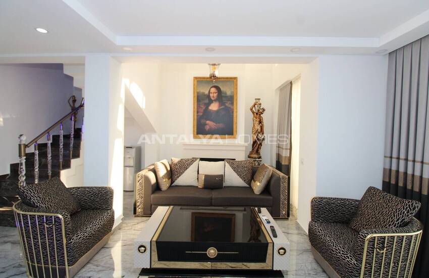 Antalya Belek'te Havuzlu Sitede 3 Odalı Şık Villa 19