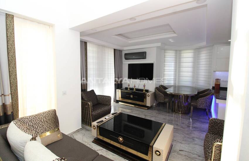 Antalya Belek'te Havuzlu Sitede 3 Odalı Şık Villa 18