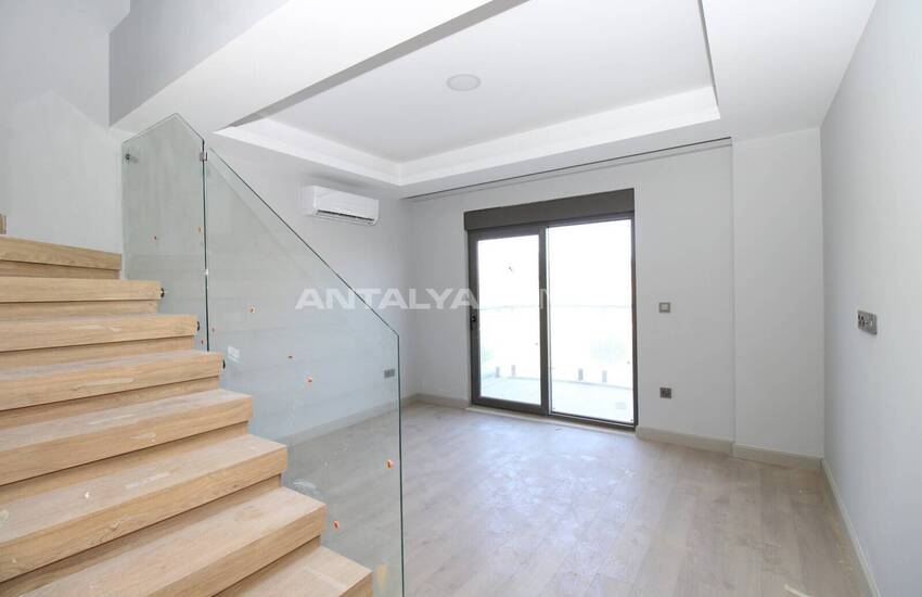 3-bedroom Flats Near Lara Beach in Antalya 13