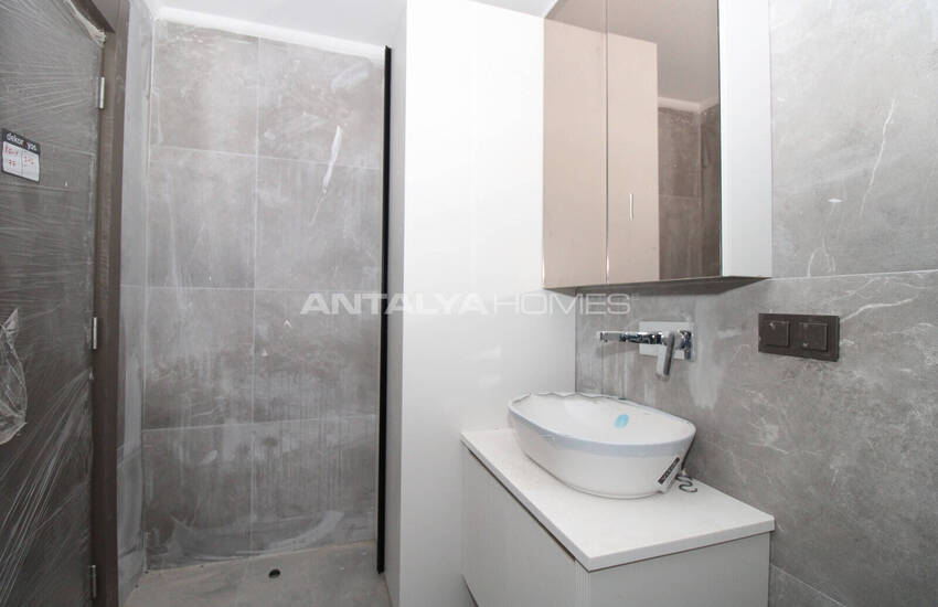 3-bedroom Flats Near Lara Beach in Antalya 34