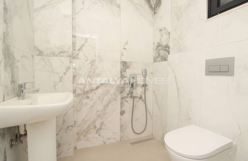 Villa Met 5 Slaapkamers, Zwembad En Tuin In Belek Antalya 36