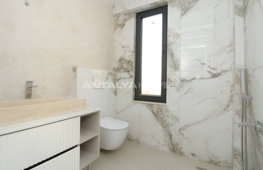 Villa Met 5 Slaapkamers, Zwembad En Tuin In Belek Antalya 39