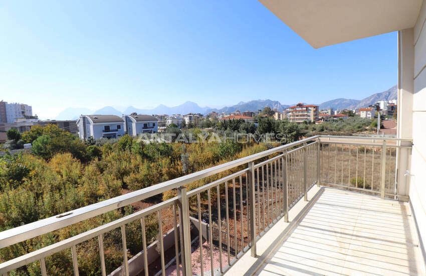 Antalya Döşemealtı'nda Doğa Manzaralı Satılık Daire 13