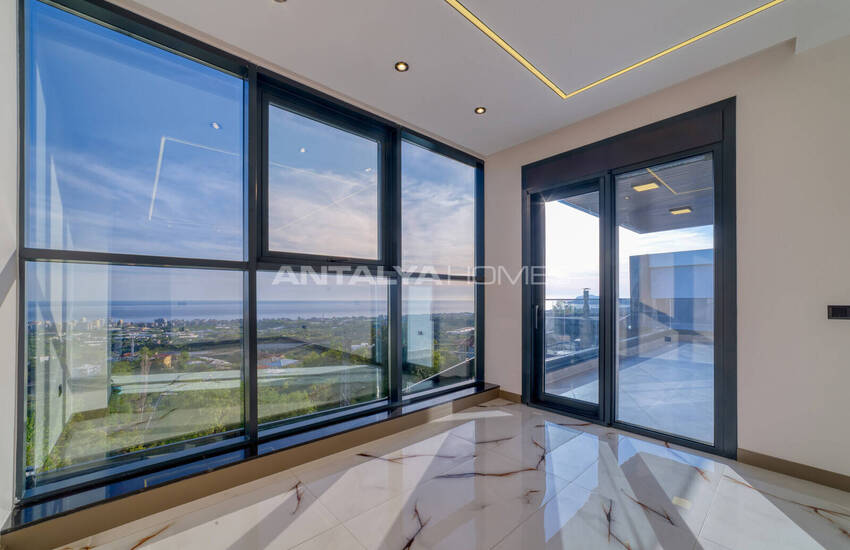 Elegant Villas with Pool and Sauna in Alanya 24