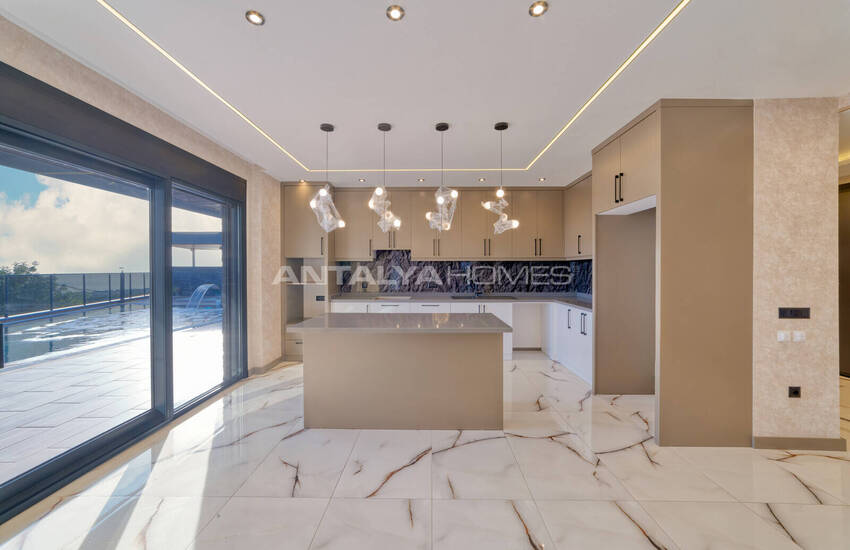 Elegant Villas with Pool and Sauna in Alanya 20