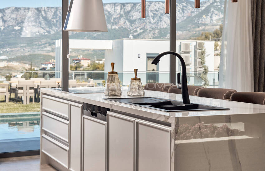 Hus Med Privata Pooler Nära Havet I Alanya Kargıcak 14