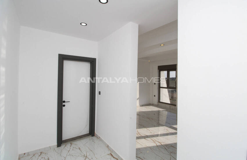 Двухквартирный дом с 4 спальнями, бассейном и садом в Белеке 25