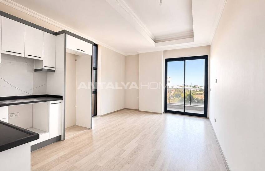 Alanya Payallar'da Denize 700 M Mesafede Şık Daireler 8